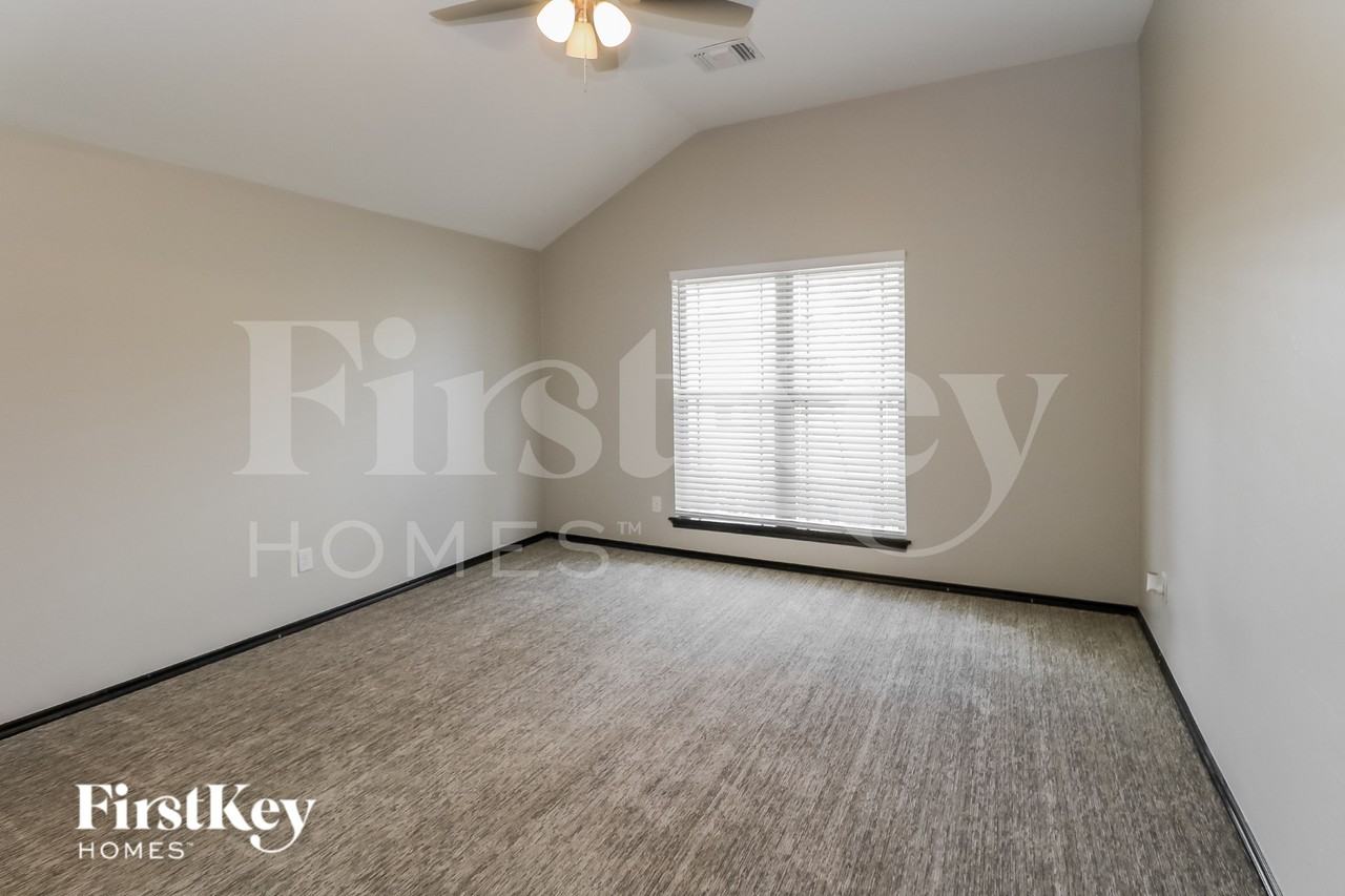 3508 Slate River Dr - Photo 7 of 15