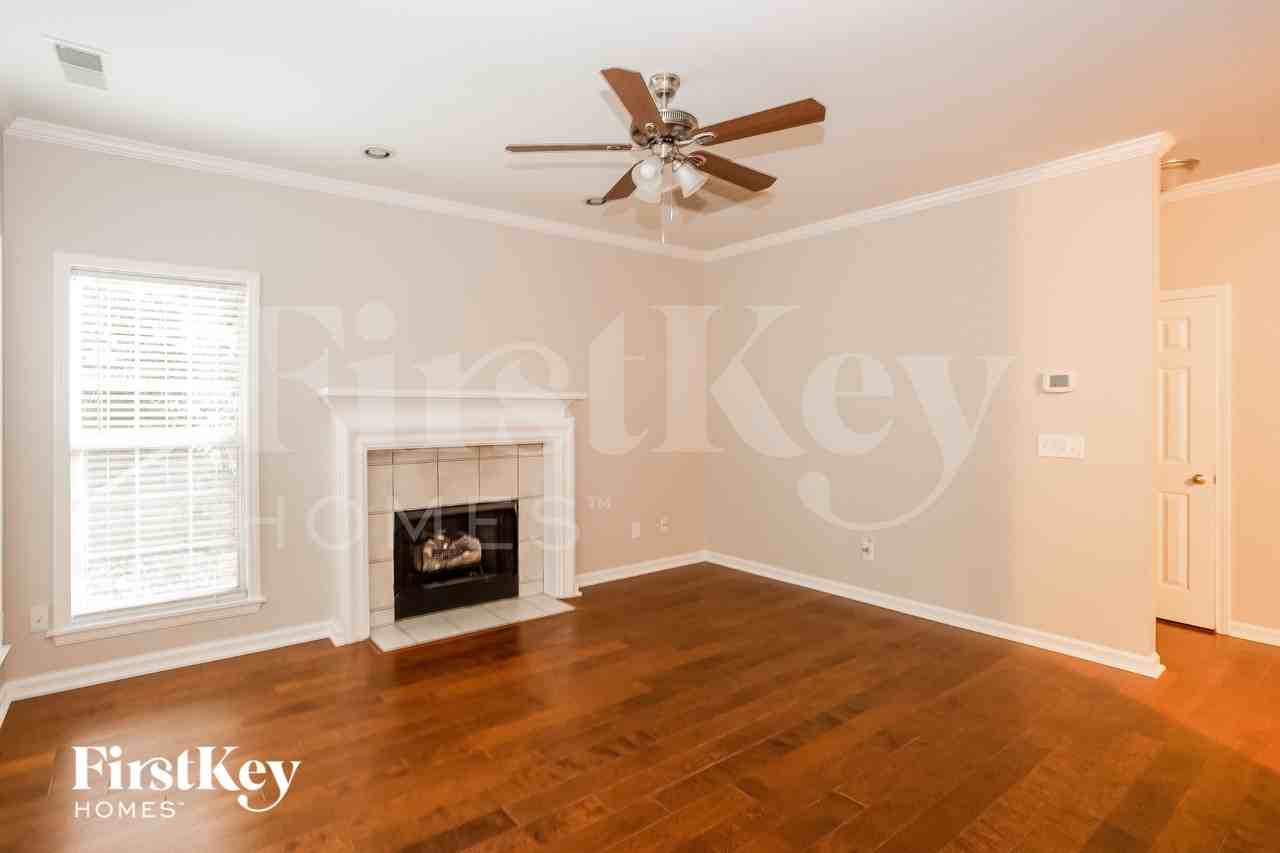 10444 Henbane Ct - Photo 4 of 15