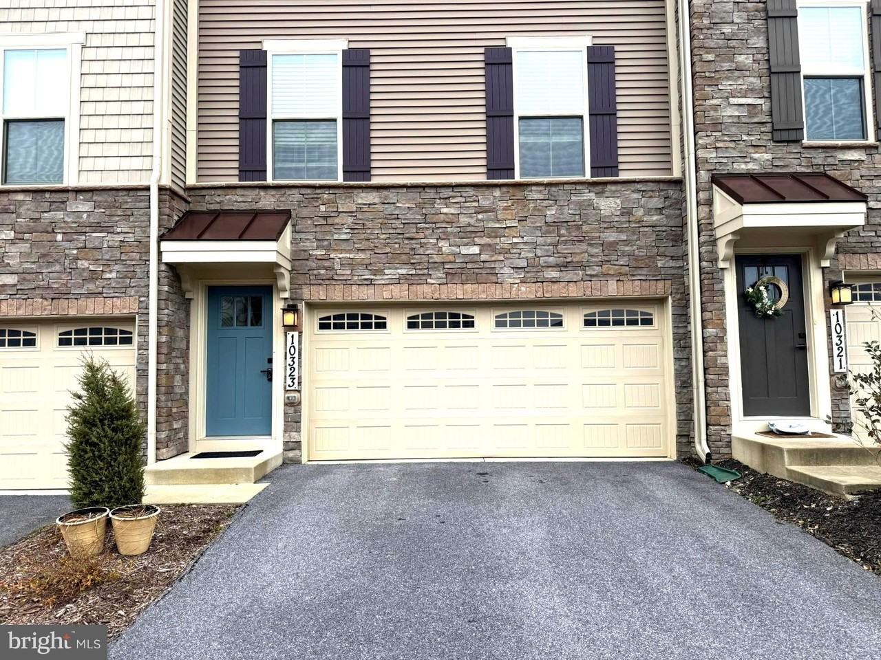 10323 Quillback St - Photo 2 of 38