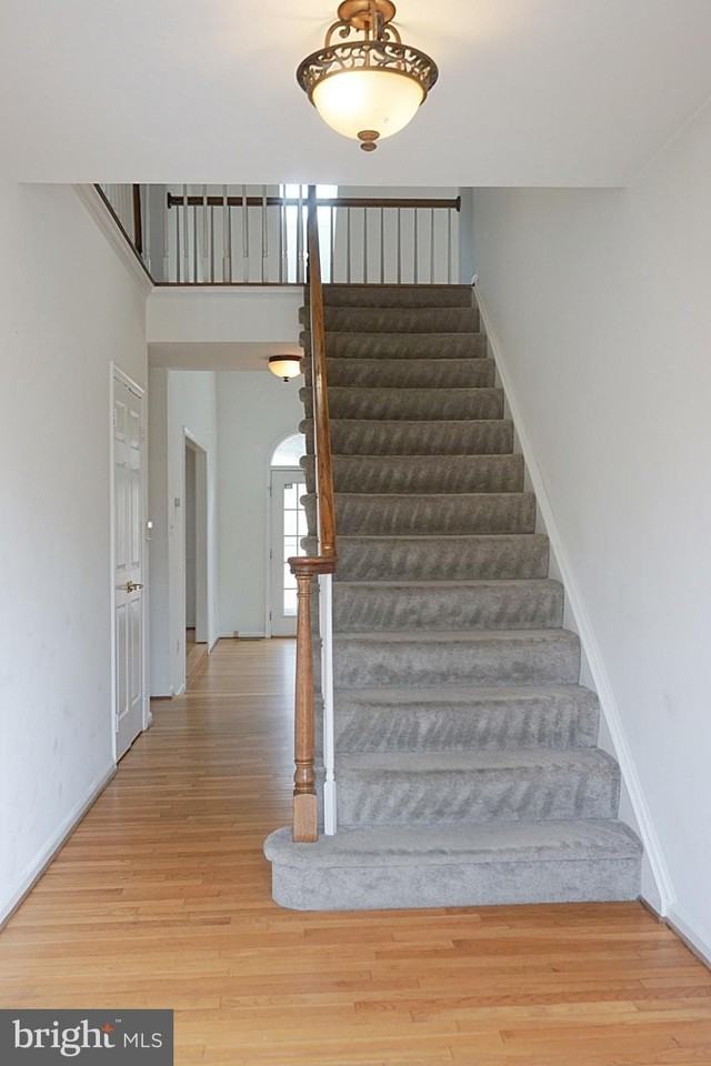 12103 Gatewater Dr - Photo 4 of 50