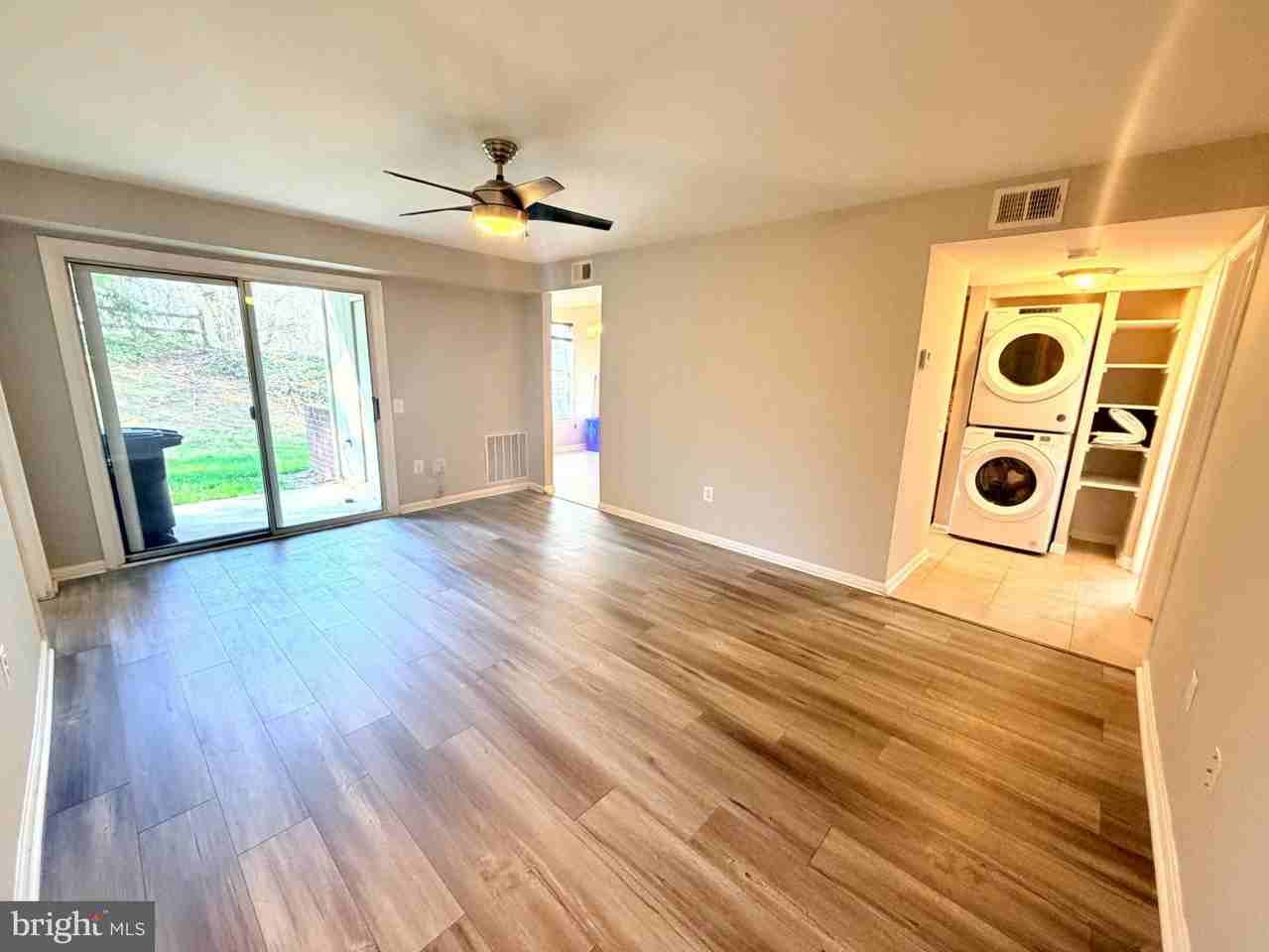 20248 Shipley Ter Apt 102 - Photo 3 of 19