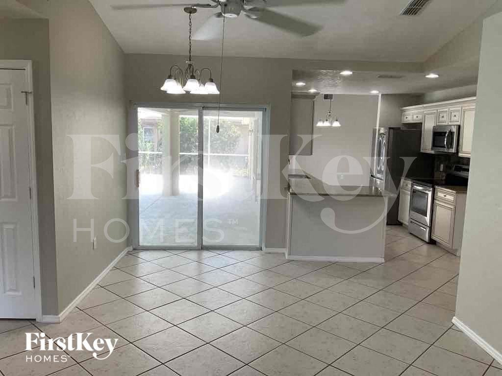 820 Springview Ave Nw - Photo 5 of 23