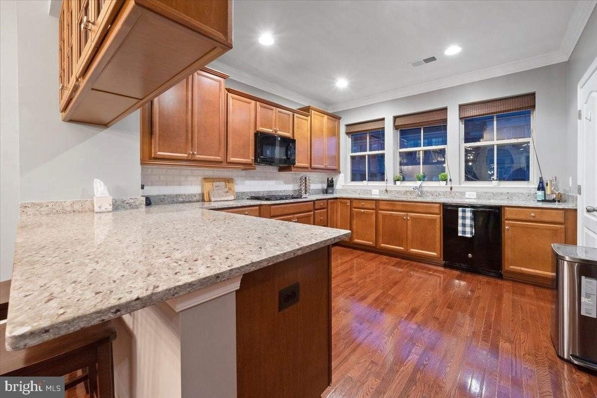 852 Regents Sq Unit 343 - Photo 6 of 29