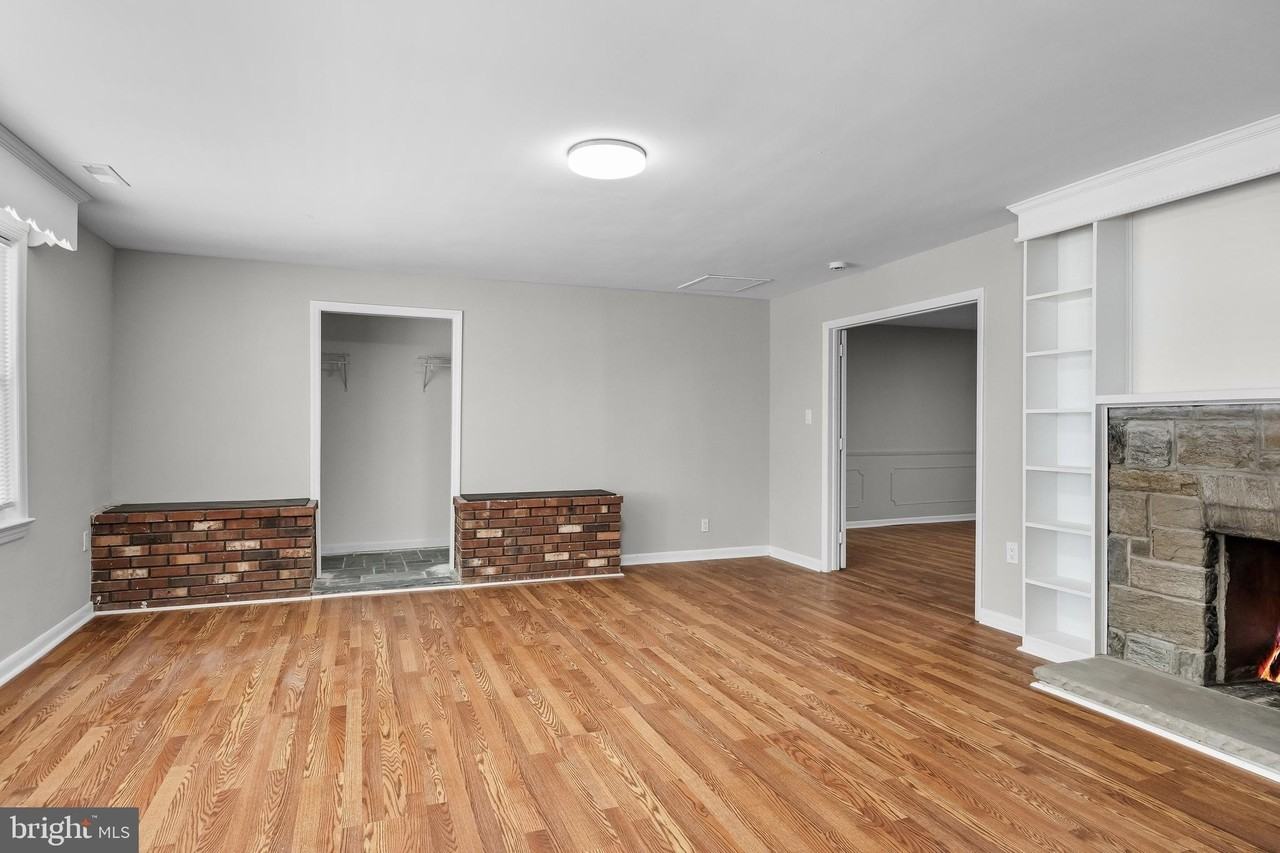 245 Gibbsboro Rd - Photo 6 of 30