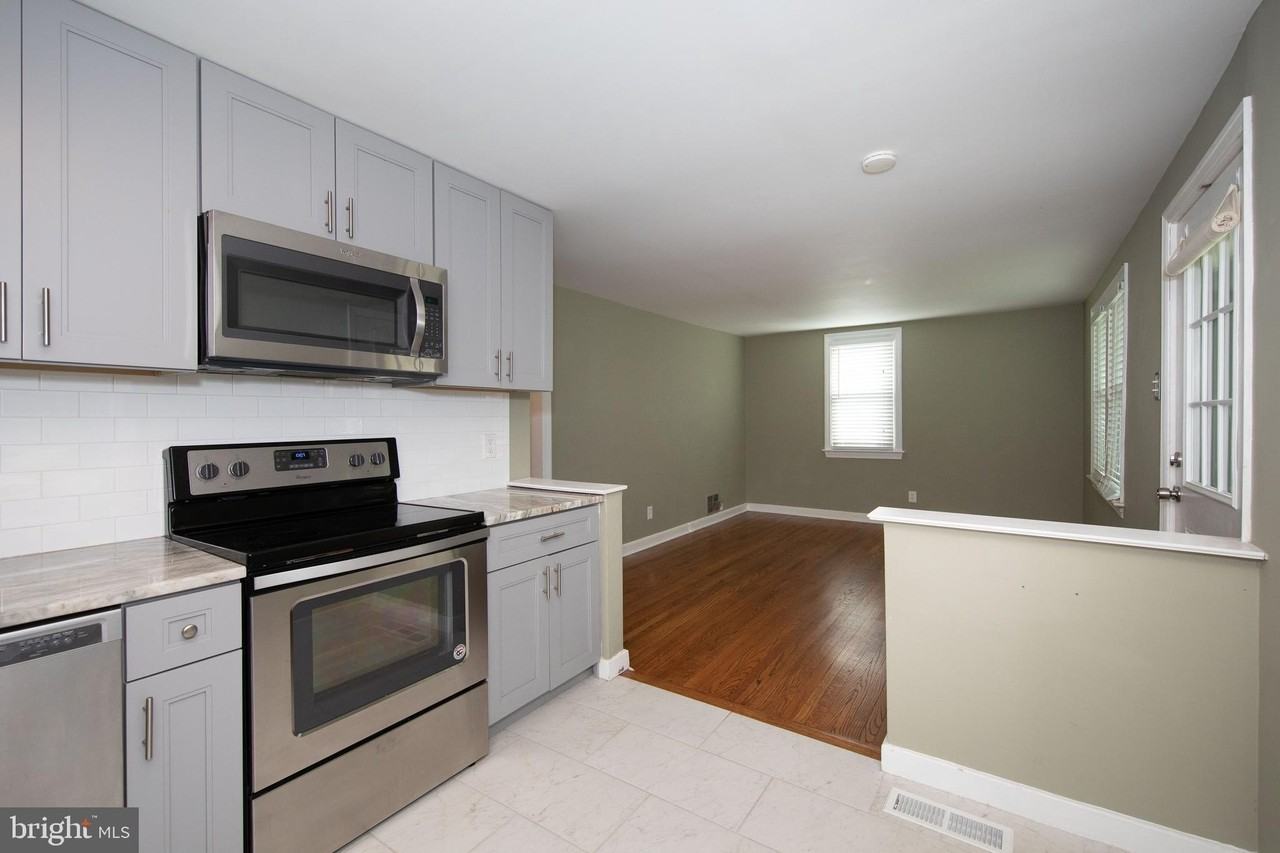 732 N Tyson Ave - Photo 6 of 31