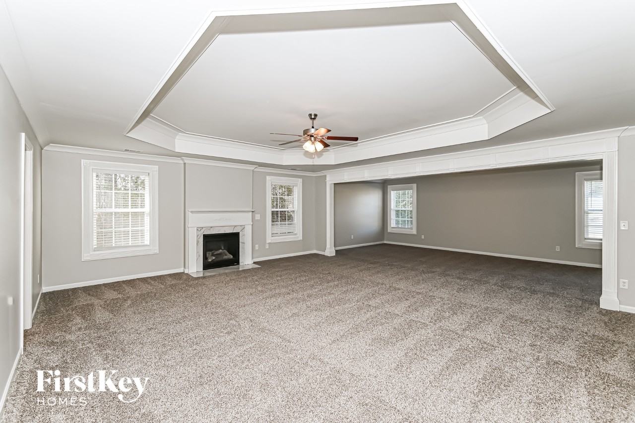 6021 Southbend Ct - Photo 2 of 15