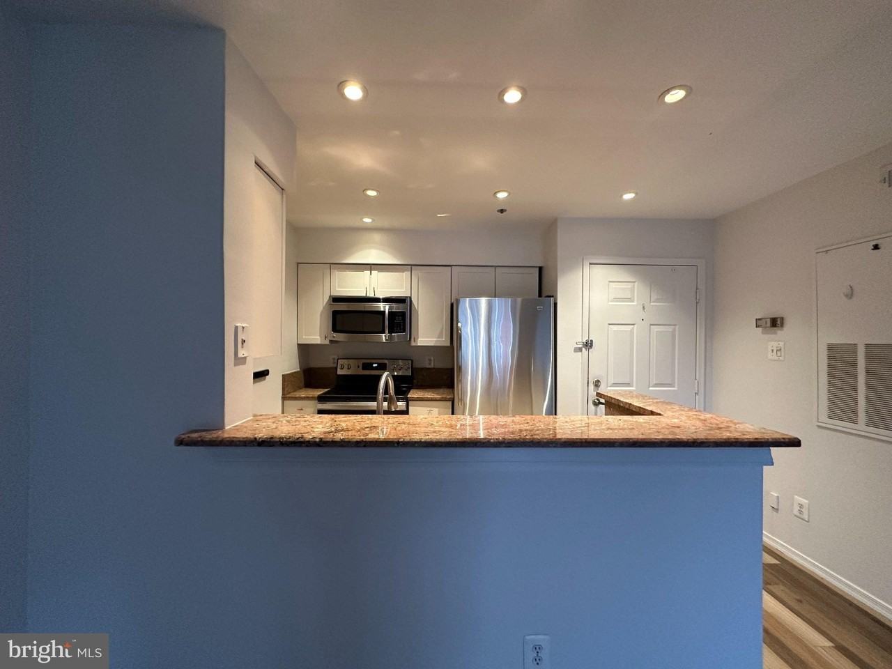 3309 Wyndham Cir Apt 3178 - Photo 3 of 18