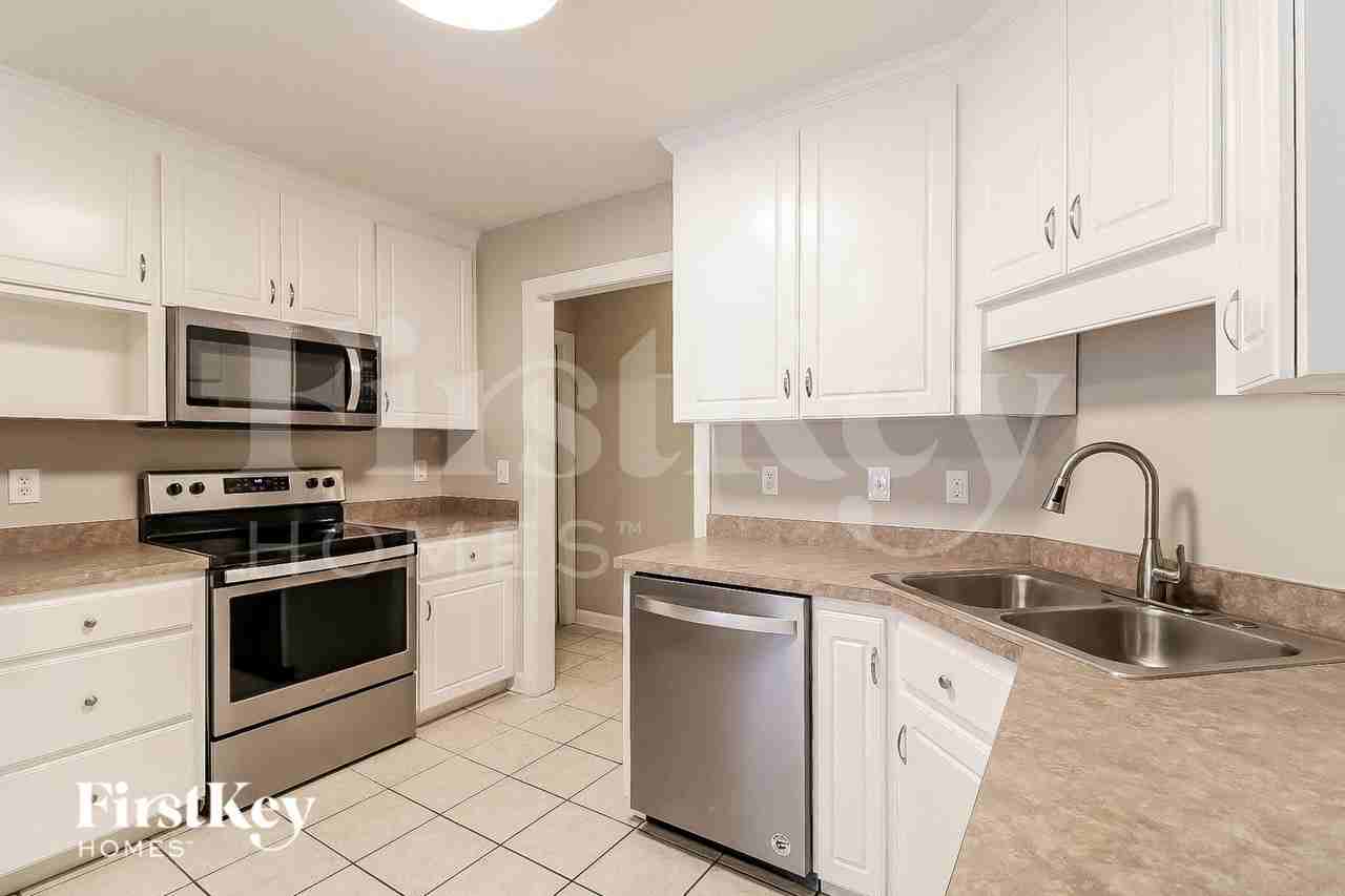 245 B H Parrish Rd - Photo 6 of 15