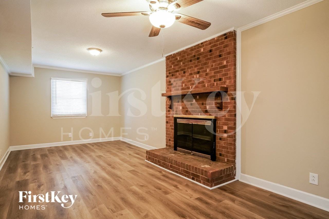 103 Ware Ct - Photo 3 of 15