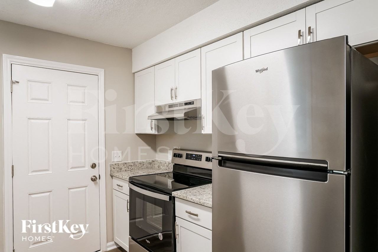 103 Ware Ct - Photo 7 of 15