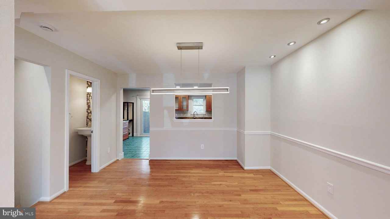 5705 Heritage Hill Ct - Photo 5 of 38