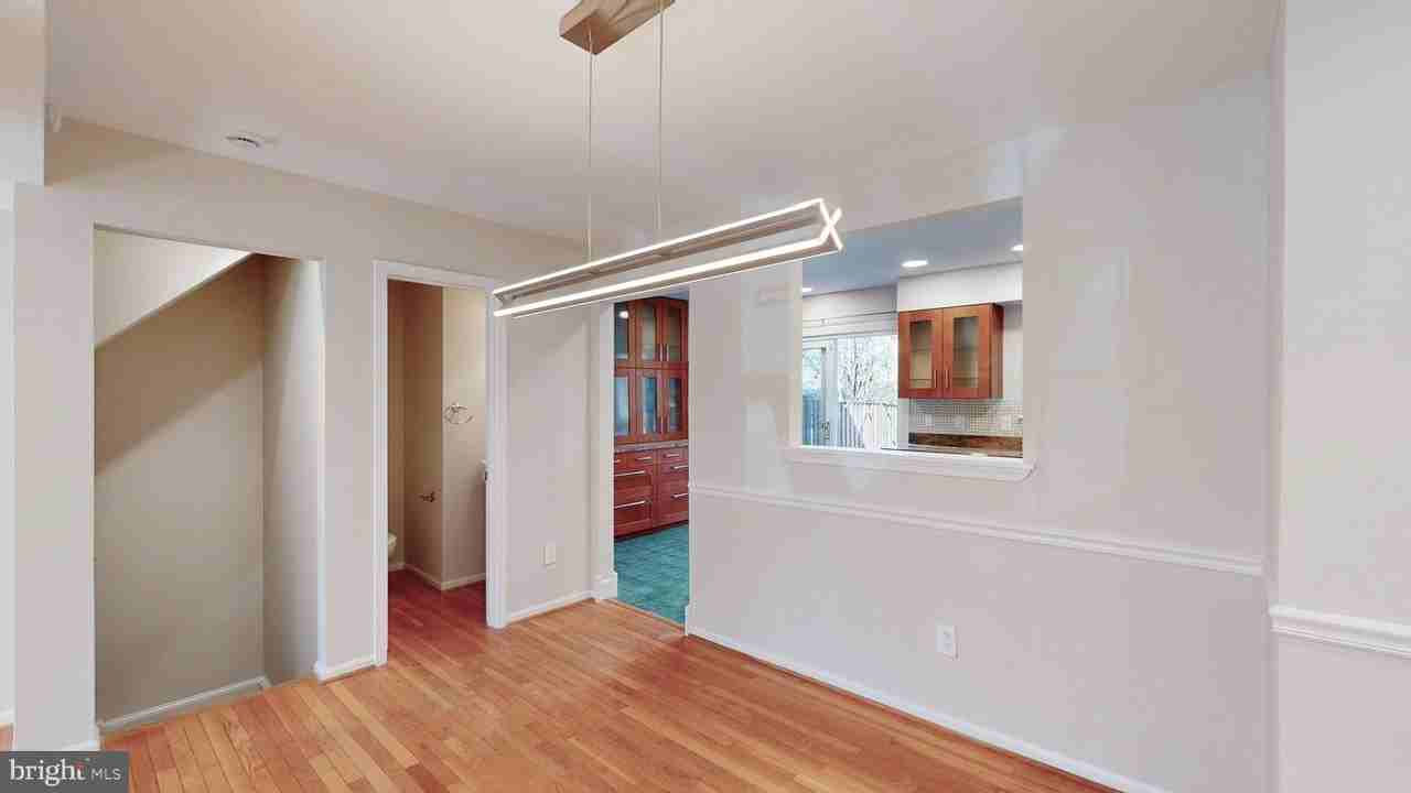 5705 Heritage Hill Ct - Photo 6 of 38