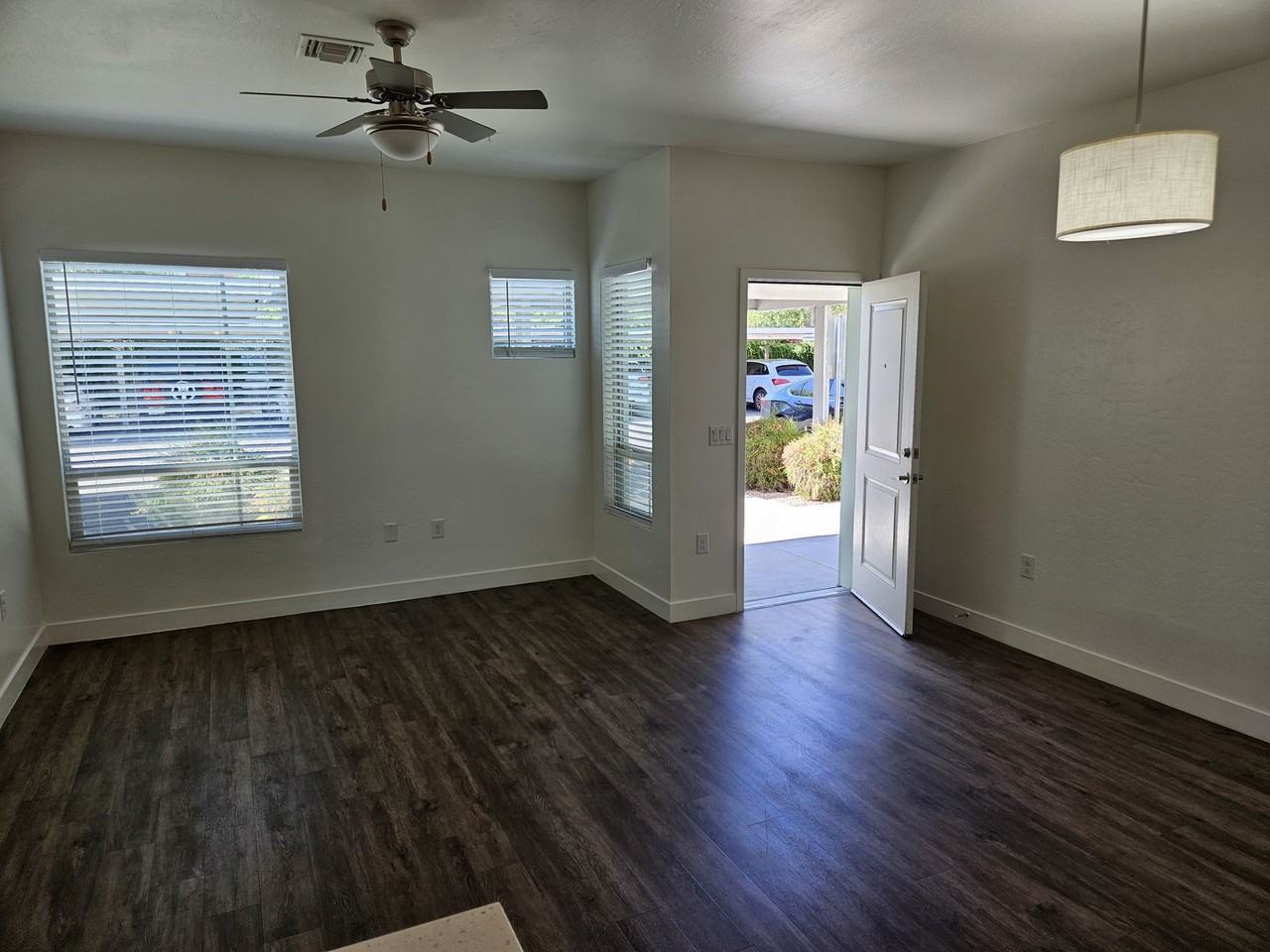 8053 E Thomas Rd #8 - Photo 5 of 8