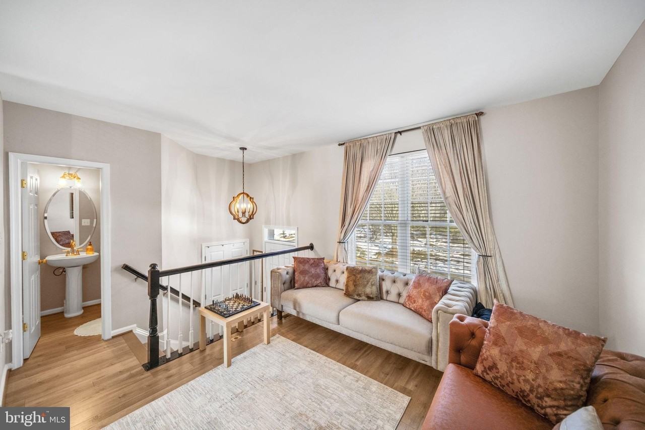 6340 Cullen Pl - Photo 2 of 43