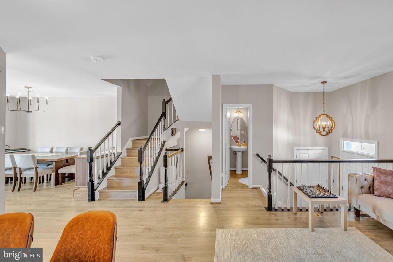 6340 Cullen Pl - Photo 3 of 43