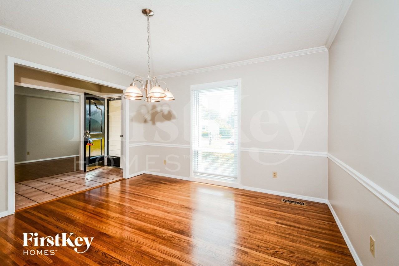 1731 Wishingwell Dr - Photo 6 of 15