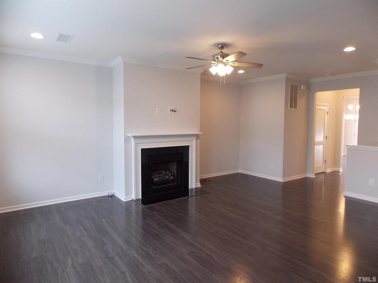 592 Grand Central Sta - Photo 3 of 30