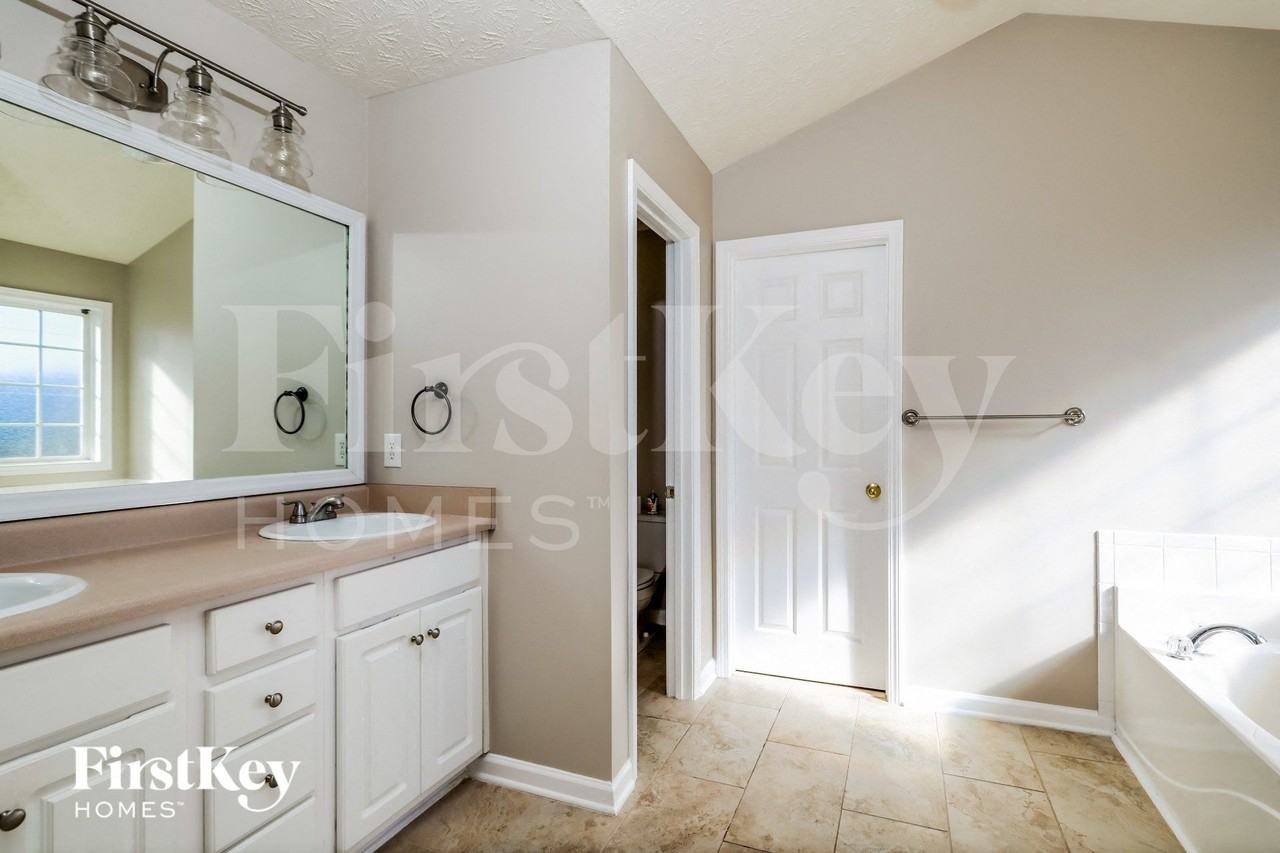 4208 Webb Meadows Dr - Photo 7 of 12