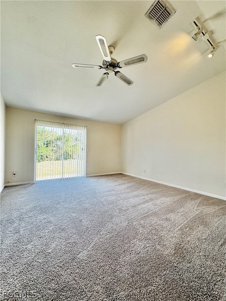 19045 Holly Rd #47 - Photo 3 of 29