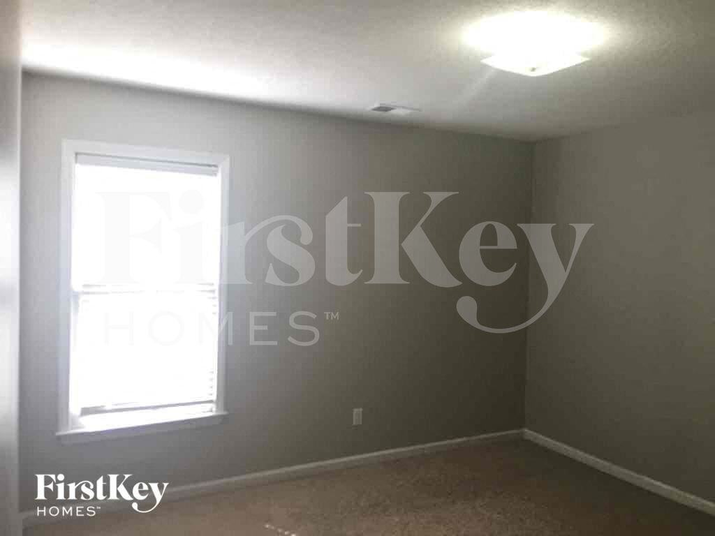 1071 Mossy Knoll Dr - Photo 5 of 20