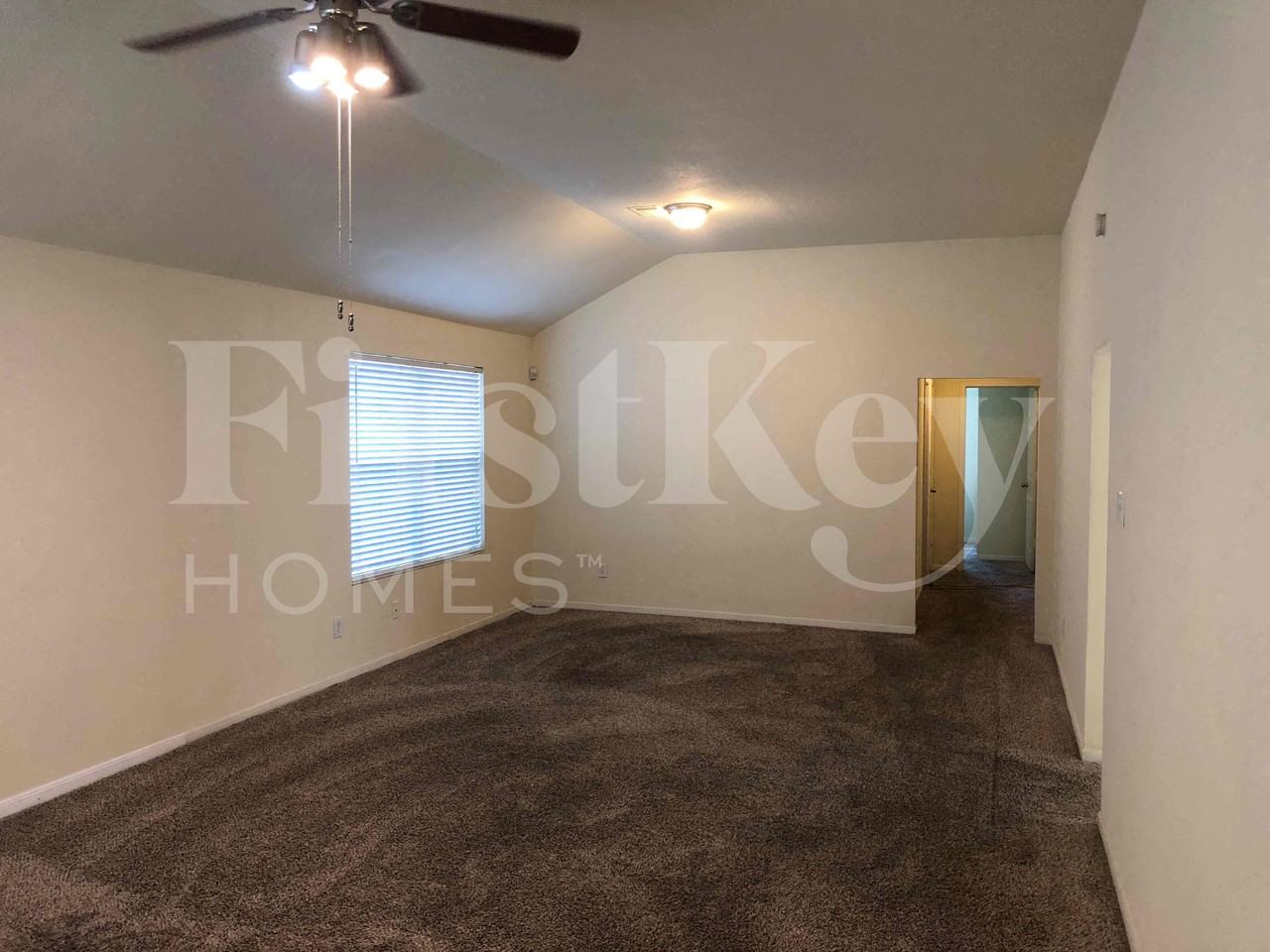 1123 Intrepid Oak Ln - Photo 4 of 26