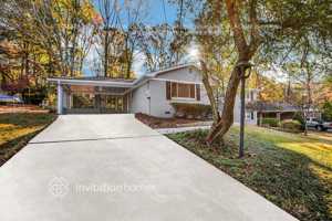 featured image of 3030 Tina Ln