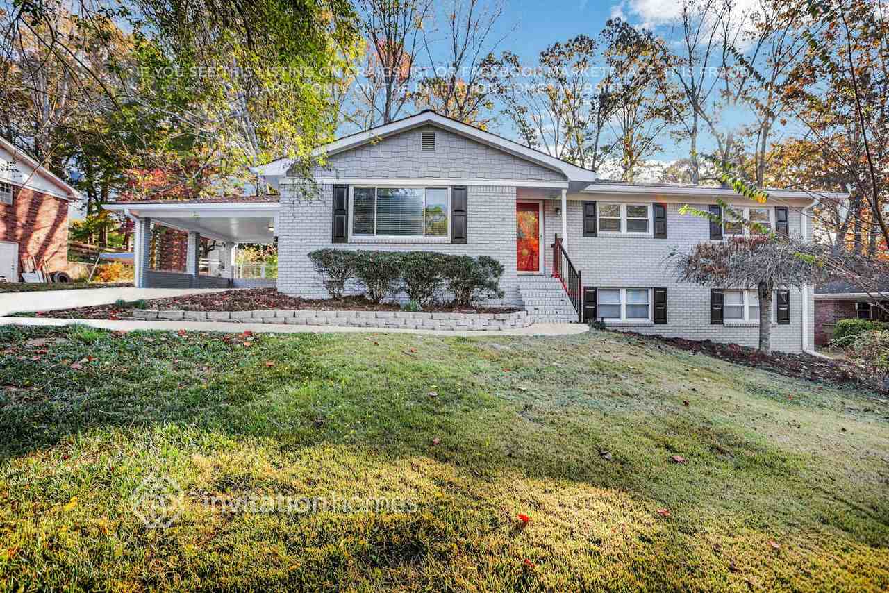 3030 Tina Ln - Photo 2 of 24