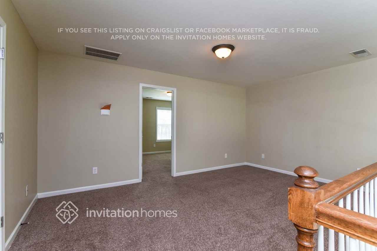 6832 Grand Hickory Dr - Photo 5 of 13