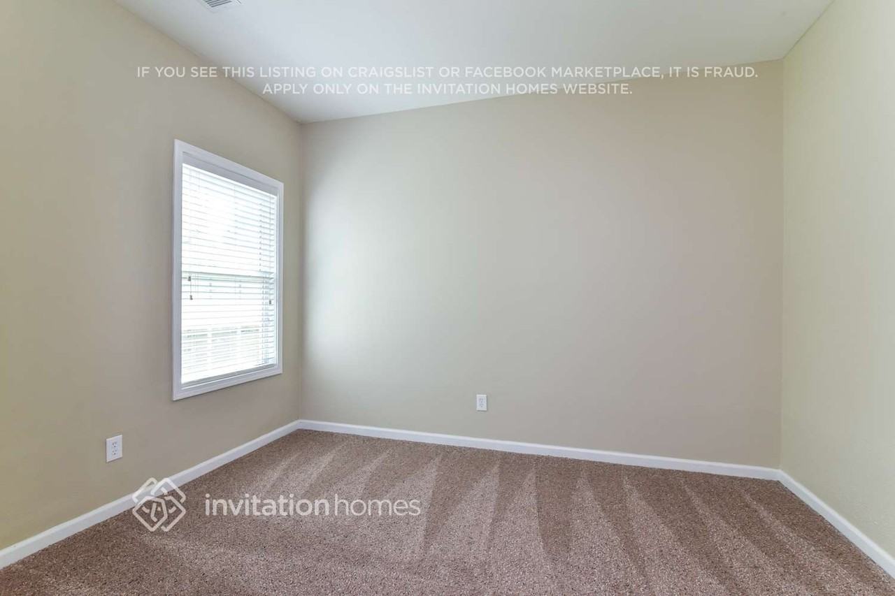 6832 Grand Hickory Dr - Photo 7 of 13