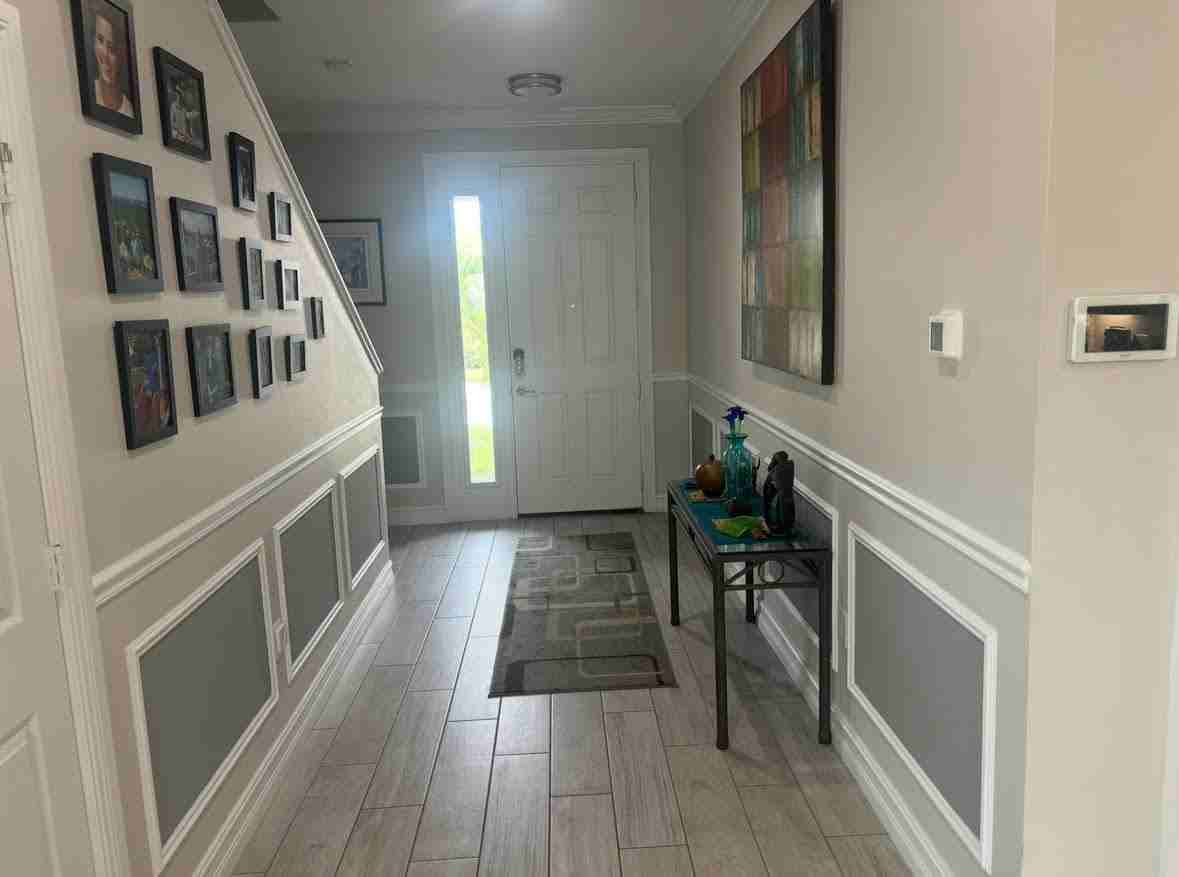 1805 Noel Pl - Photo 2 of 26