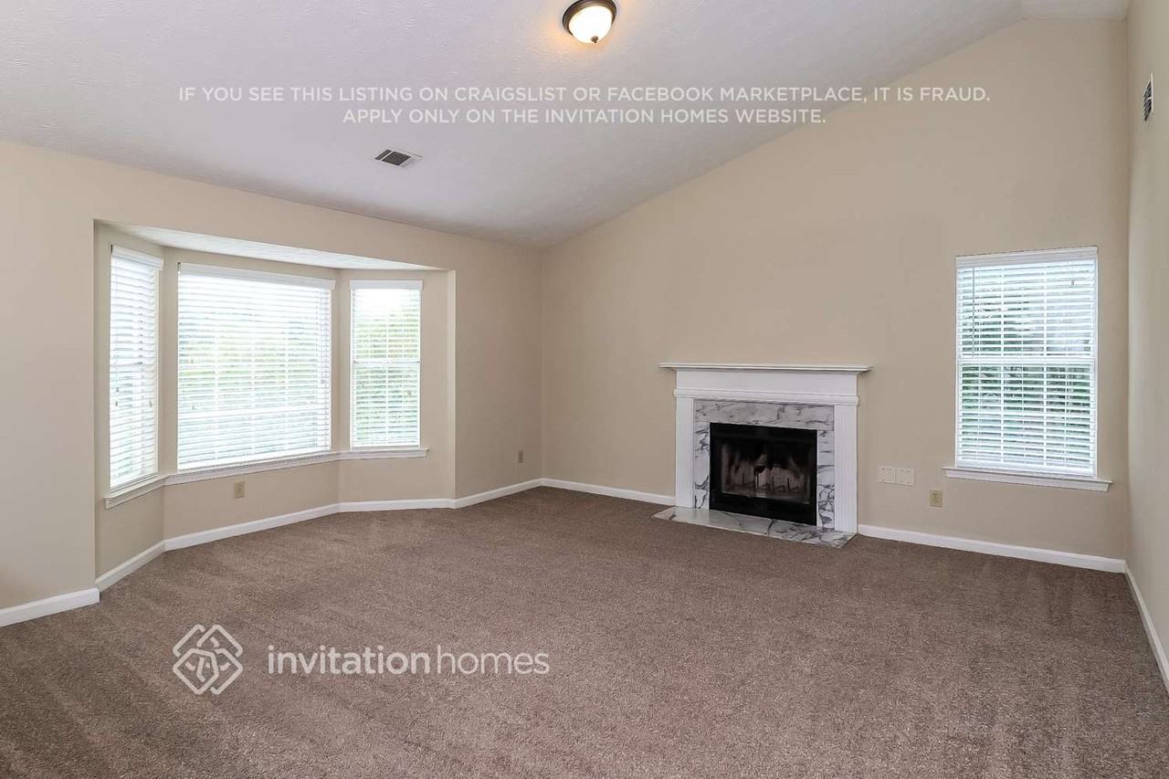 1580 Quail Point Run - Photo 2 of 18