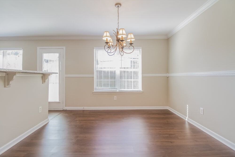 102 Rushing Water Ct - Photo 4 of 15