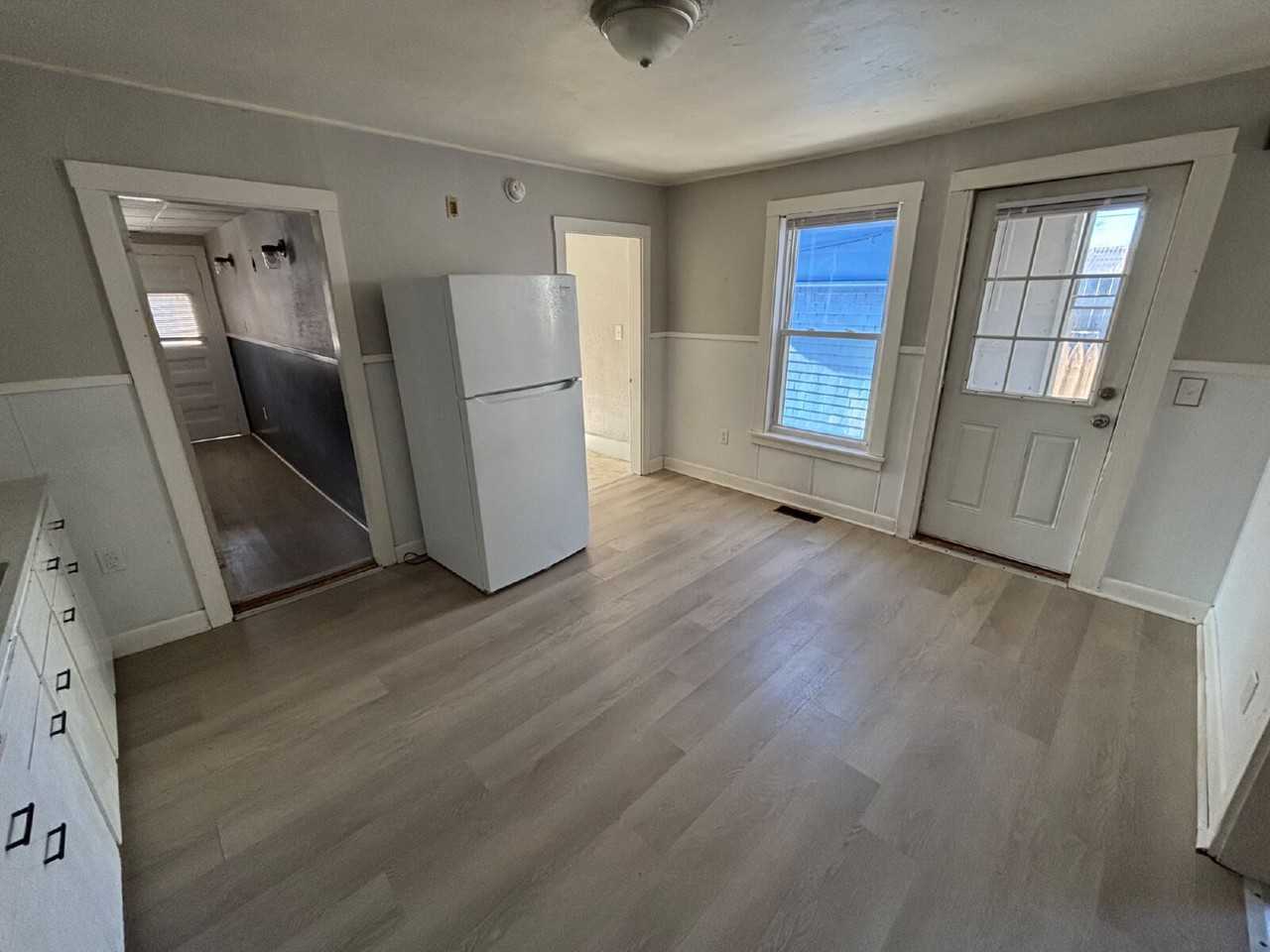 42 Spruce St #6 - Photo 2 of 17