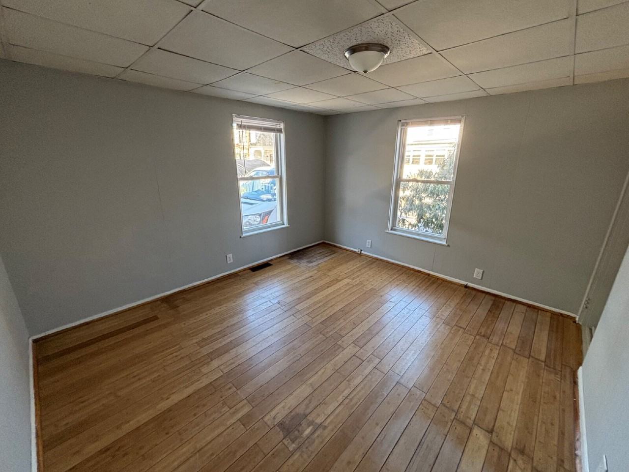 42 Spruce St #6 - Photo 6 of 17