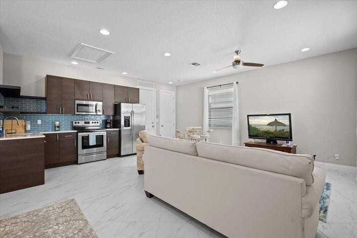 5013 Grandiflora Road - Photo 4 of 6