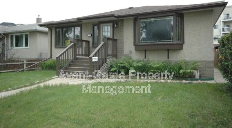 8529 83 Ave Nw - Photo 3 of 34