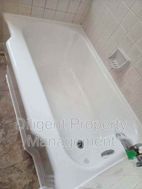399 Elmgrove Ave #01 - Photo 3 of 11