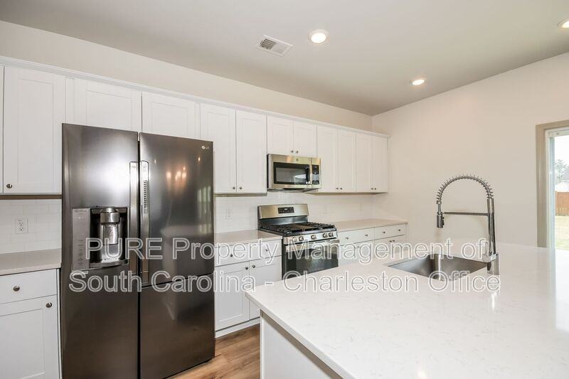 104 Bay Eddy Ct - Photo 6 of 20