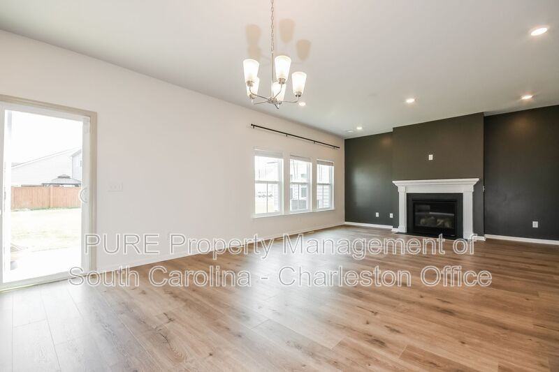 104 Bay Eddy Ct - Photo 7 of 20