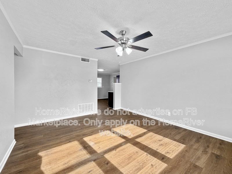 13518 Laverton Ave - Photo 6 of 19