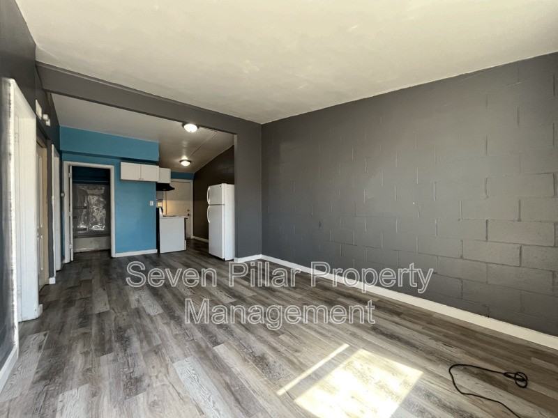 1629 Lexington Ave #A - Photo 3 of 16