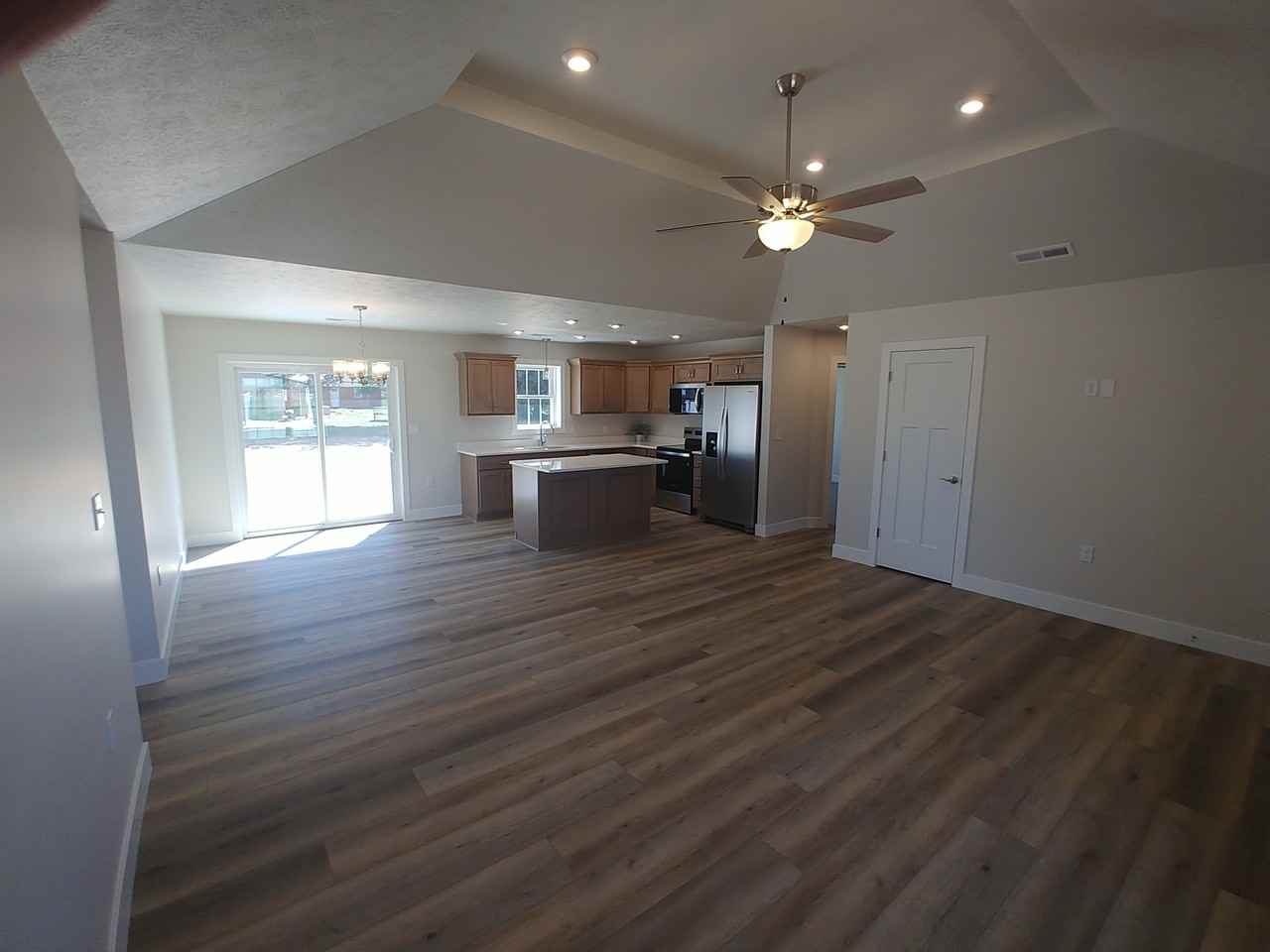 W Todd Ln #1421TODDLN - Photo 3 of 13