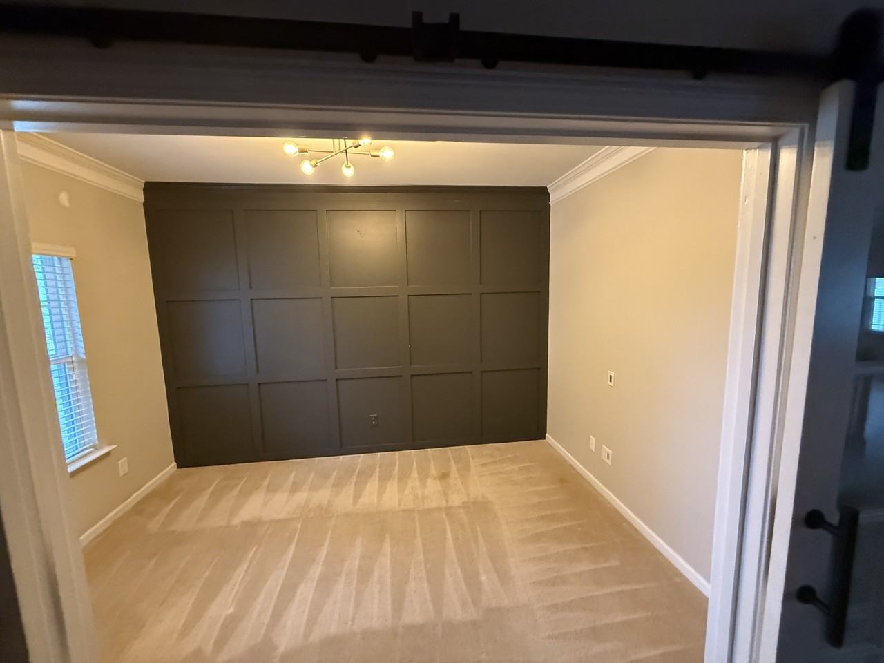 371 Livingston Dr #317 - Photo 4 of 6