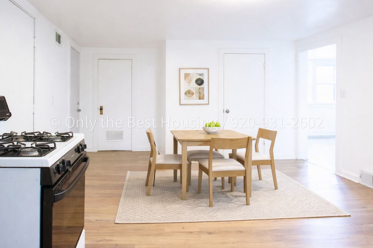 919 Wright St - Photo 6 of 7