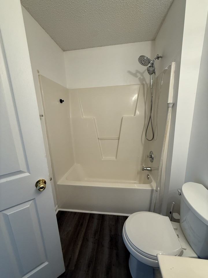 5818 Briggs Dr - Photo 6 of 24