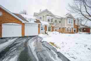 327 Ashbury Ct #4 - Photo 1 of 1