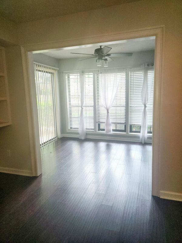 2611 Vinings Central Drive - Photo 4 of 13