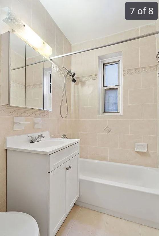 4115 45Th St - Photo 4 of 5