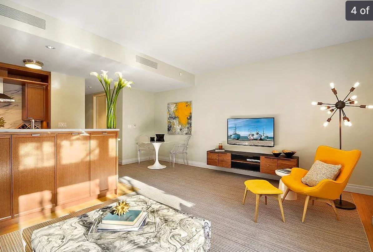 455 W 20Th St - Photo 4 of 7