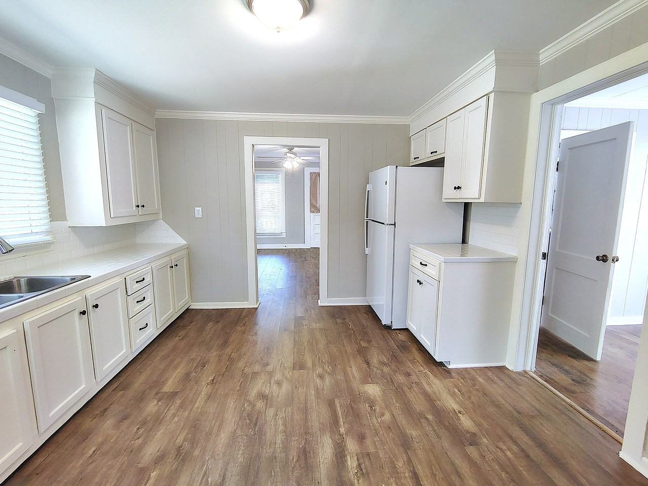 65 Rock Hill Rd - Photo 7 of 23